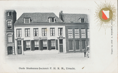 711702 Prentbriefkaart van de ‘Oude Studenten-Societeit P.H.R.M., Utrecht.’, Munsterkerkhof [3] te Utrecht.